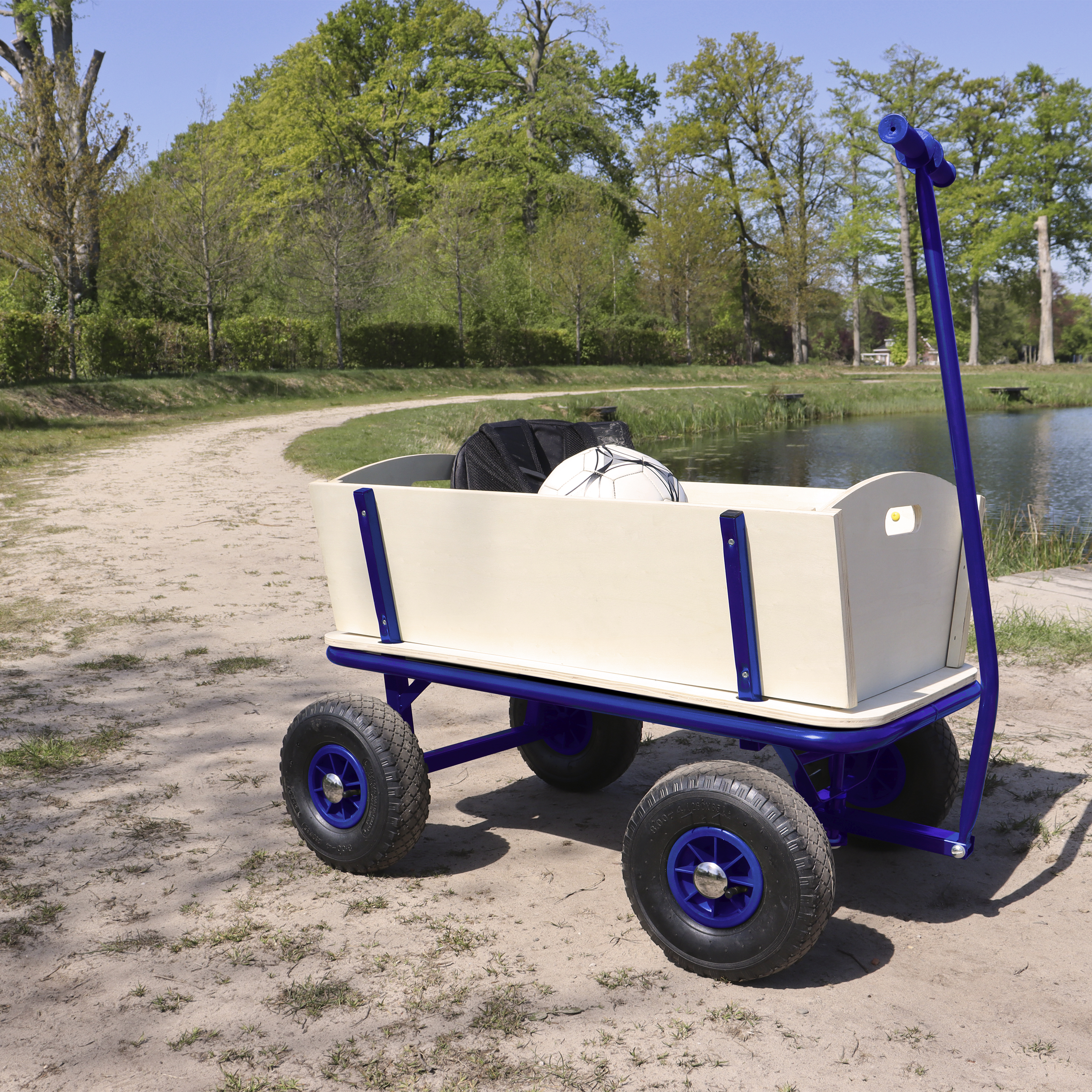 Billy Beach Wagon Blauw