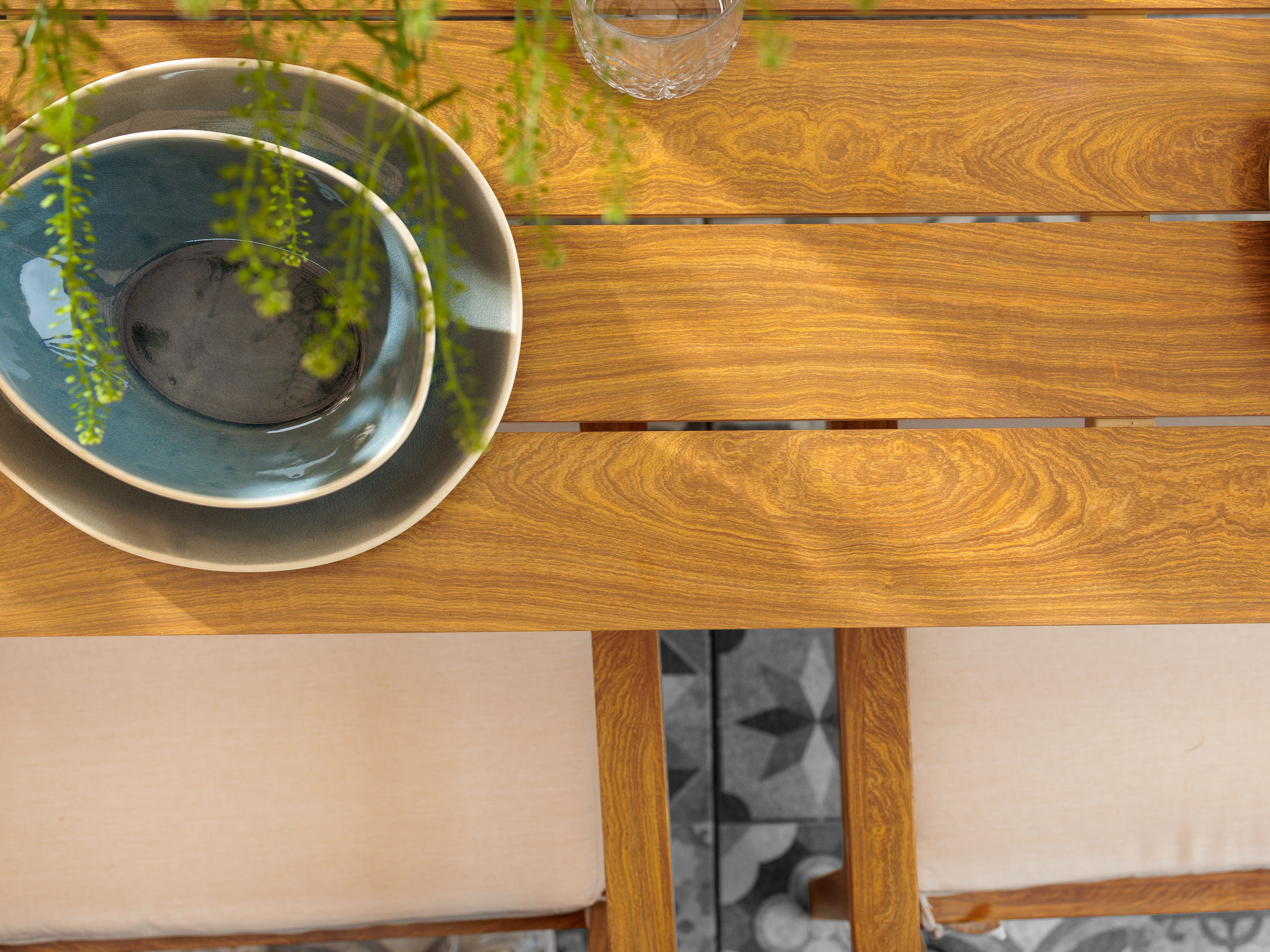 Jada Tuinset met 6 stoelen Houtlook/beige