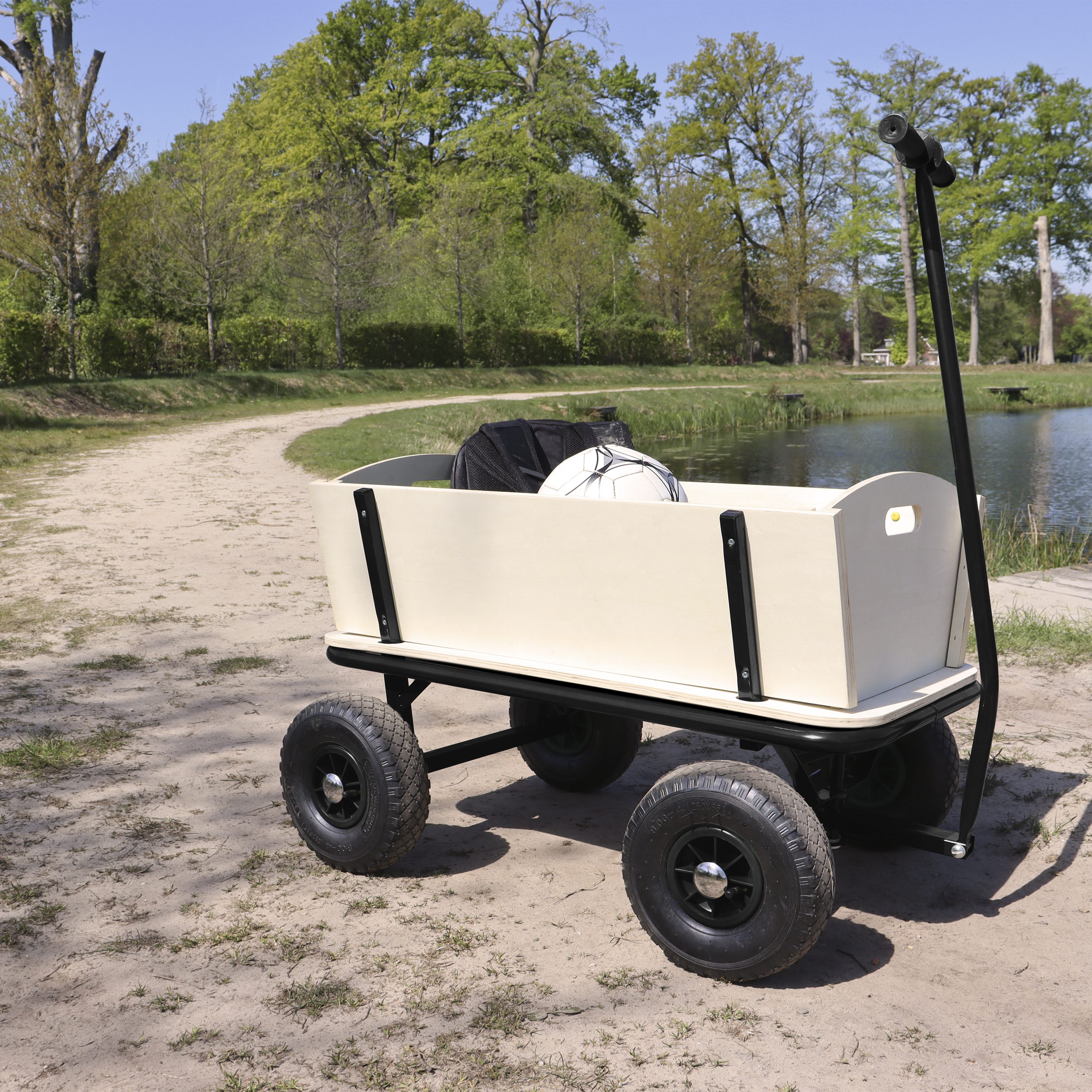 Billy Beach Wagon Zwart