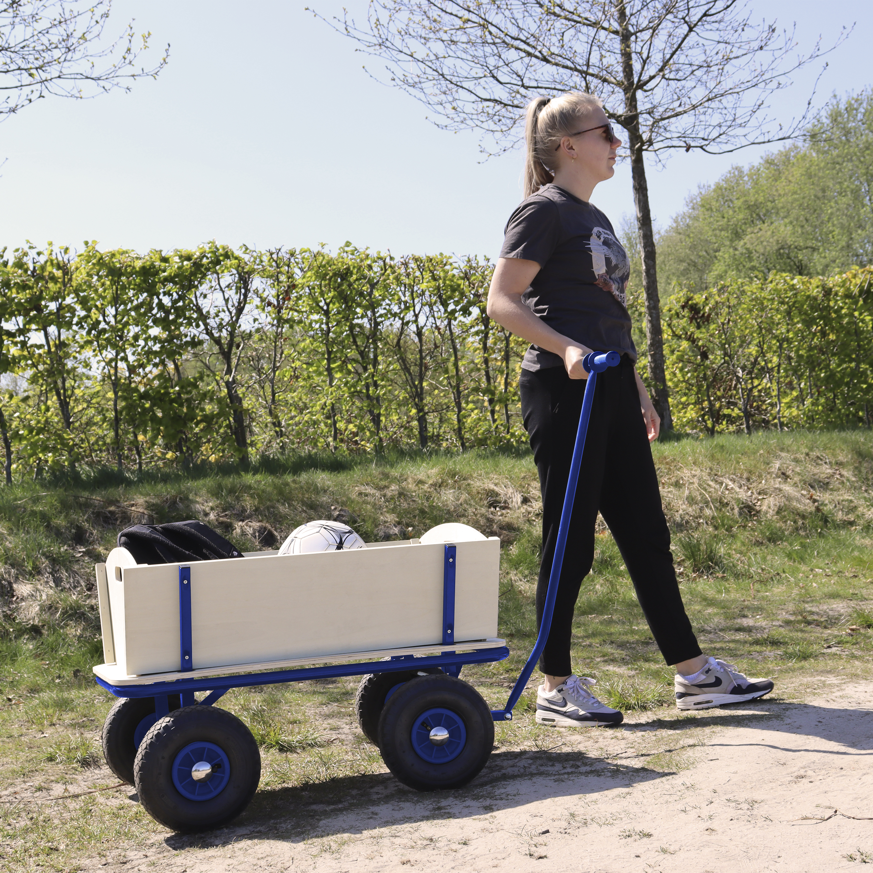 Billy Beach Wagon Blauw